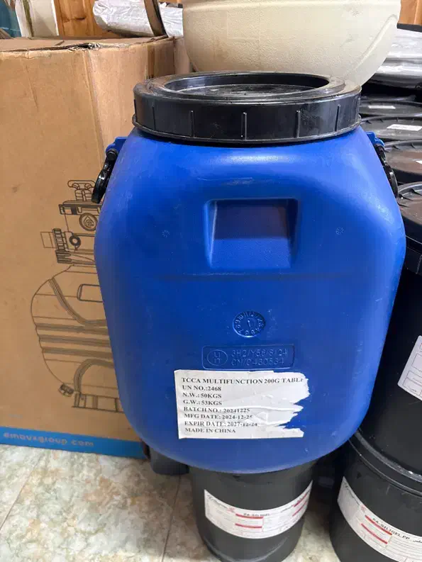 دبه خارجی ۴۰لیتری|ظروف نگهدارنده، پلاستیکی، یک‌بارمصرف|بندر انزلی, گیلار|دیوار