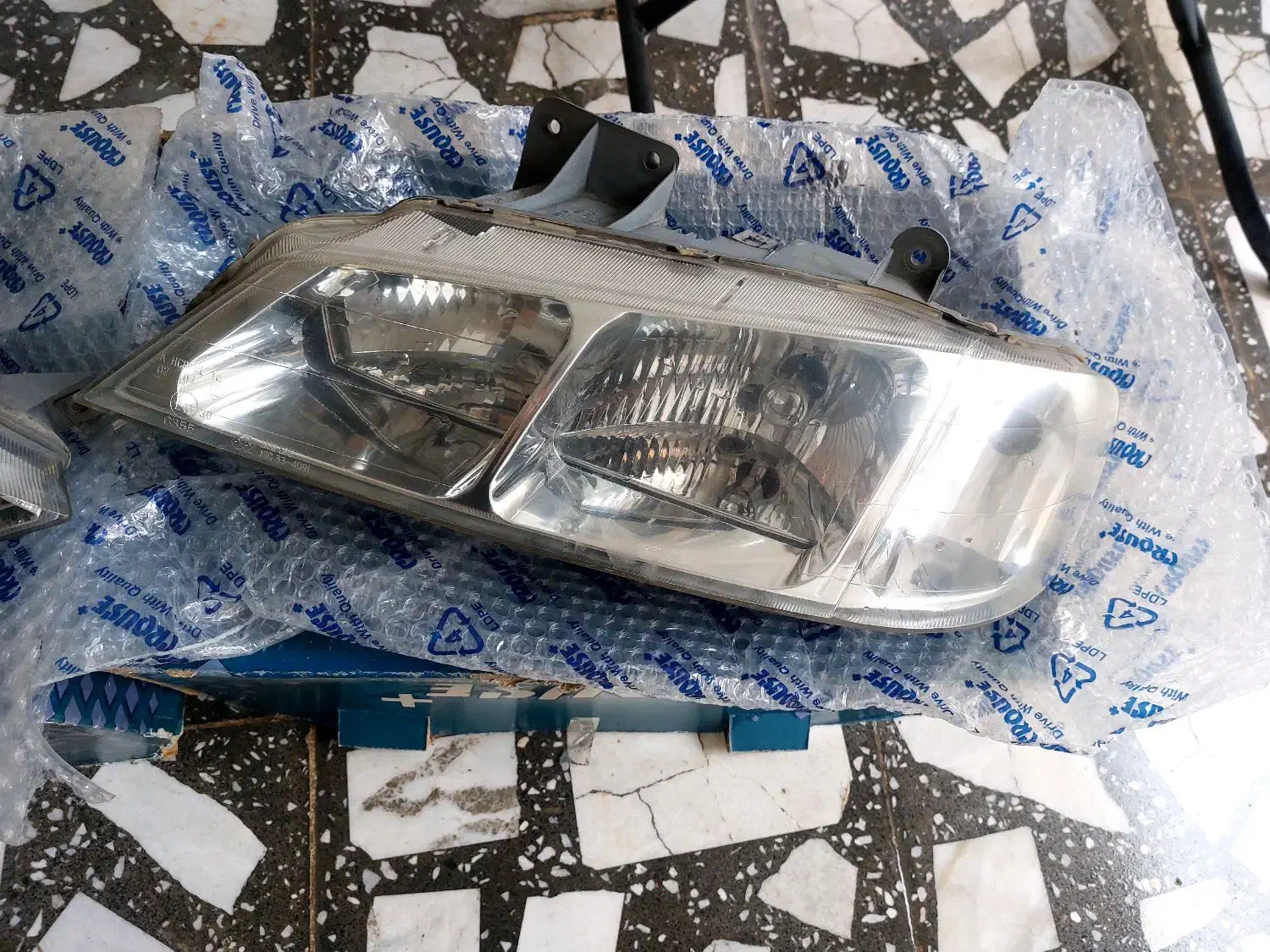 یک جفت چراغ جلوی پارس|قطعات یدکی و لوازم جانبی|قائمشهر, |دیوار