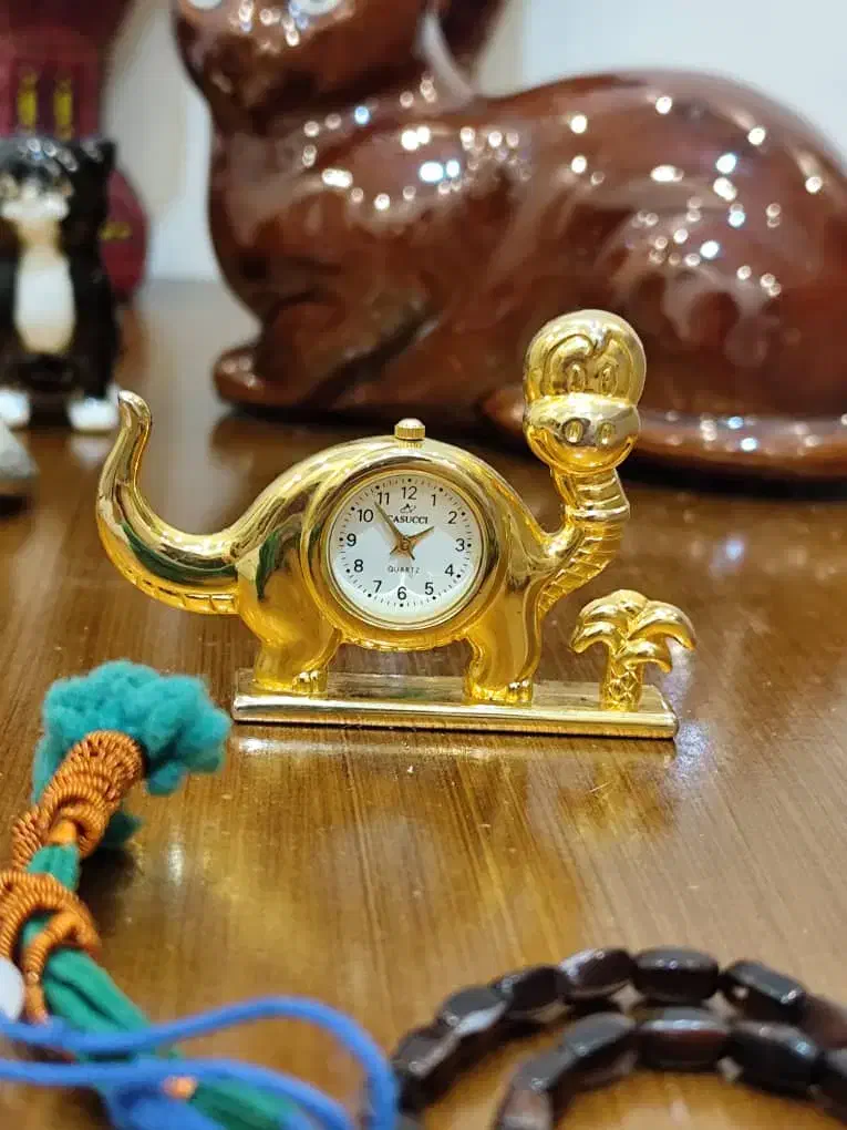 وسایل کهنه خاص و انتیک|کلکسیون اشیاء عتیقه|ری, ظهیرآباد|دیوار