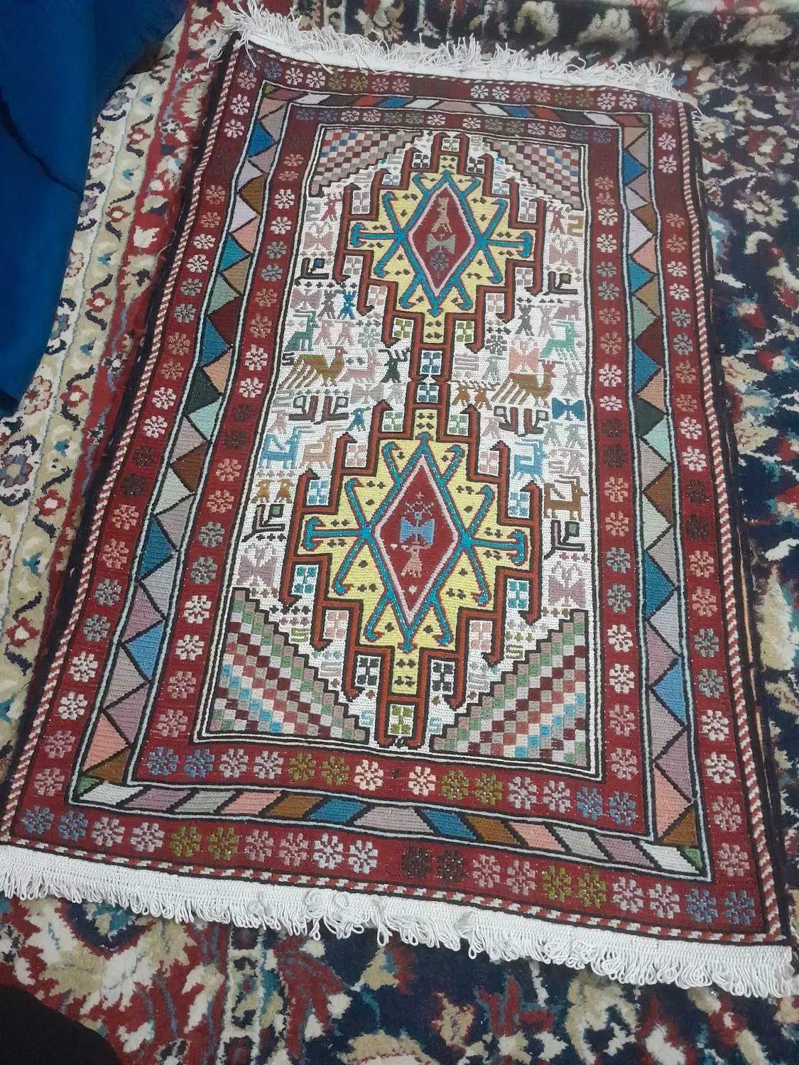 ورنی دستبافت کف ابریشم|فرش|تبریز, |دیوار