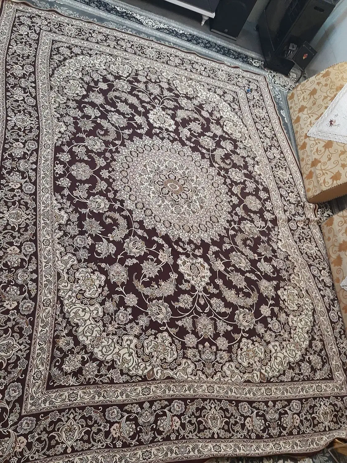 فروش رو فرشی ۹ متری|روفرشی|بروجرد, |دیوار