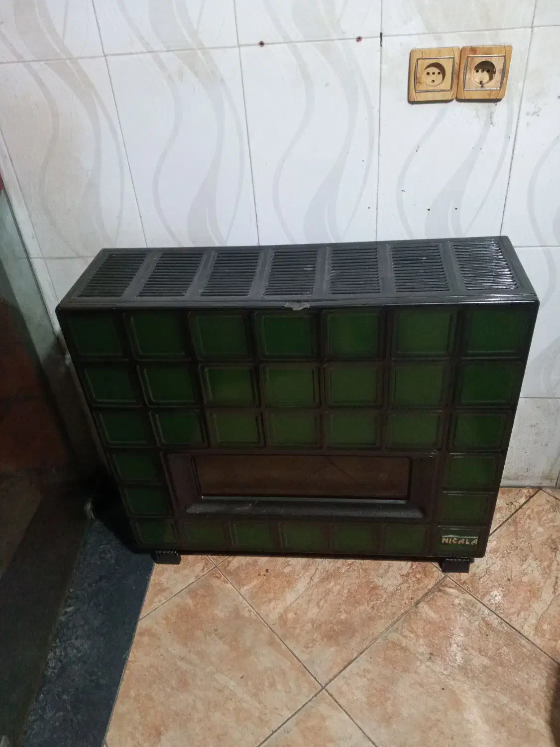 انواع بخاری گازی با ضمانت فروشی دارم|بخاری، هیتر، شومینه|سنندج, |دیوار