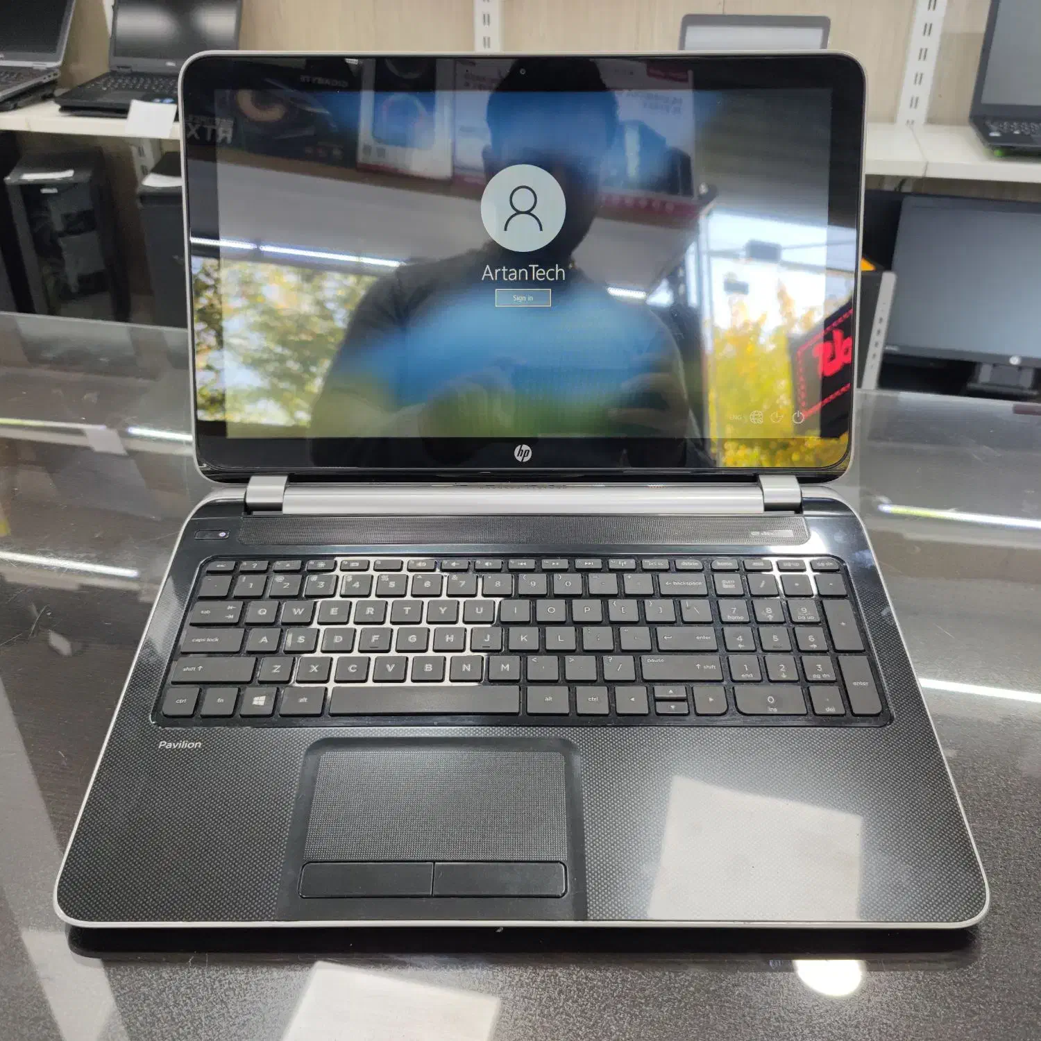 لپتاپ لمسی صفحه تاچ رم۱۲گیگ|رایانه همراه|مرند, |دیوار