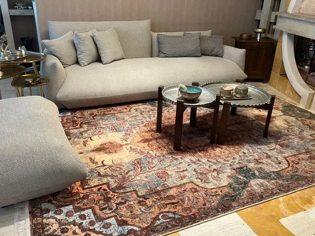 قالی گل بانو صادراتی|فرش|تهران, هروی|دیوار