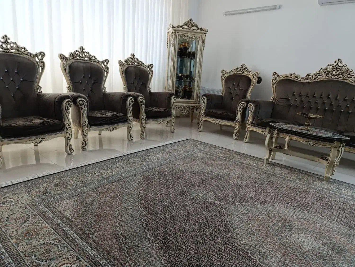 مبلمان ۹ نفره|مبلمان خانگی و میز عسلی|قم, عمار یاسر|دیوار