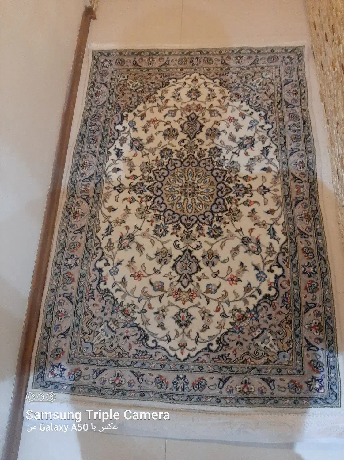 ۲تخته‌۱۲متری و۲تخته ذرع ونیم اردکان|فرش|تهران, مرزداران|دیوار
