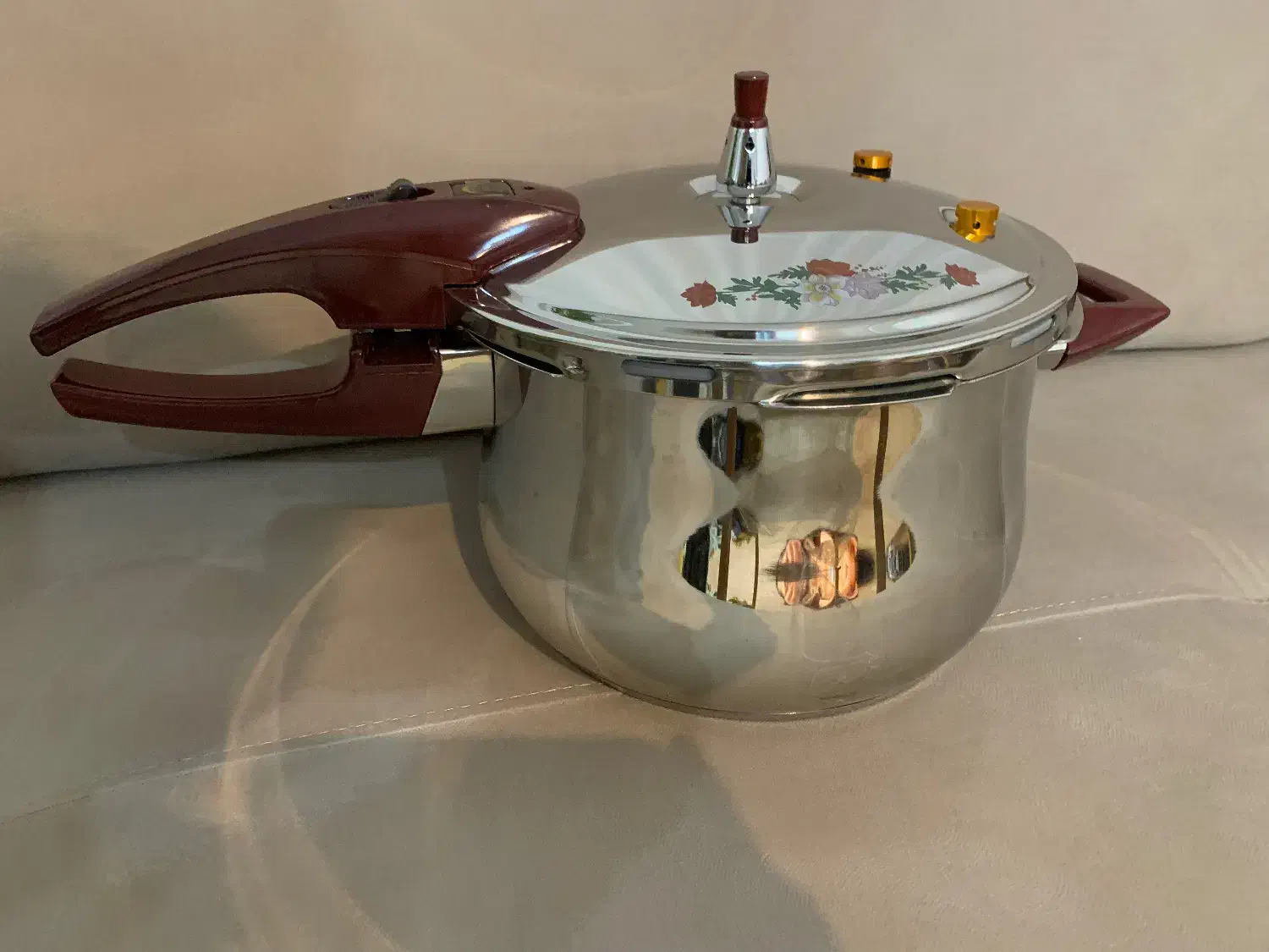 فروش فوری تمام وسایل جهیزیه نو|سایر لوازم برقی|سنندج, |دیوار