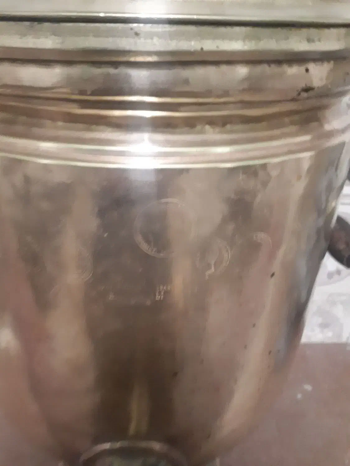 سماور روس دیس گل مرغی کهنه|کلکسیون اشیاء عتیقه|زنجان, |دیوار