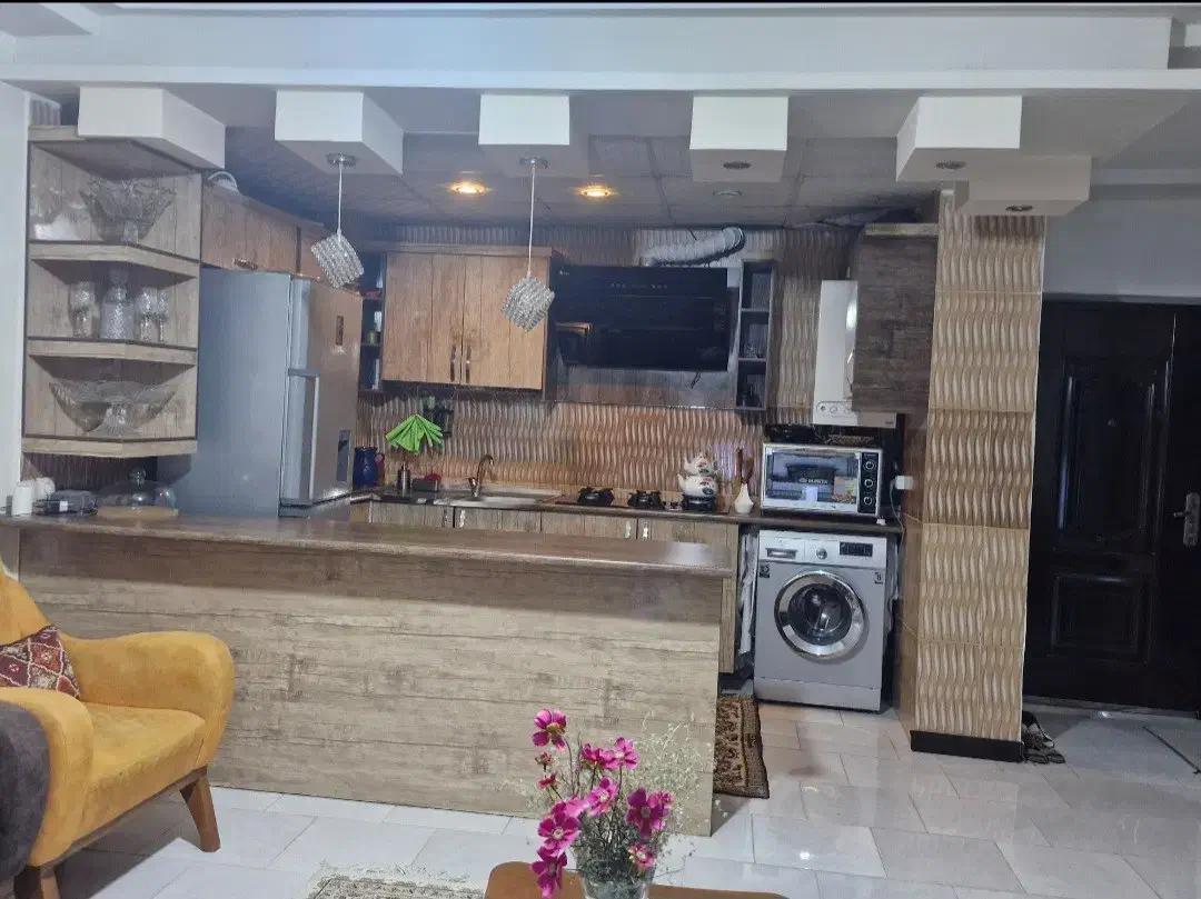 منزل مبله با تمام امکانات|اجارهٔ کوتاه‌مدت آپارتمان و سوئیت|شیراز, شهرک آرین|دیوار