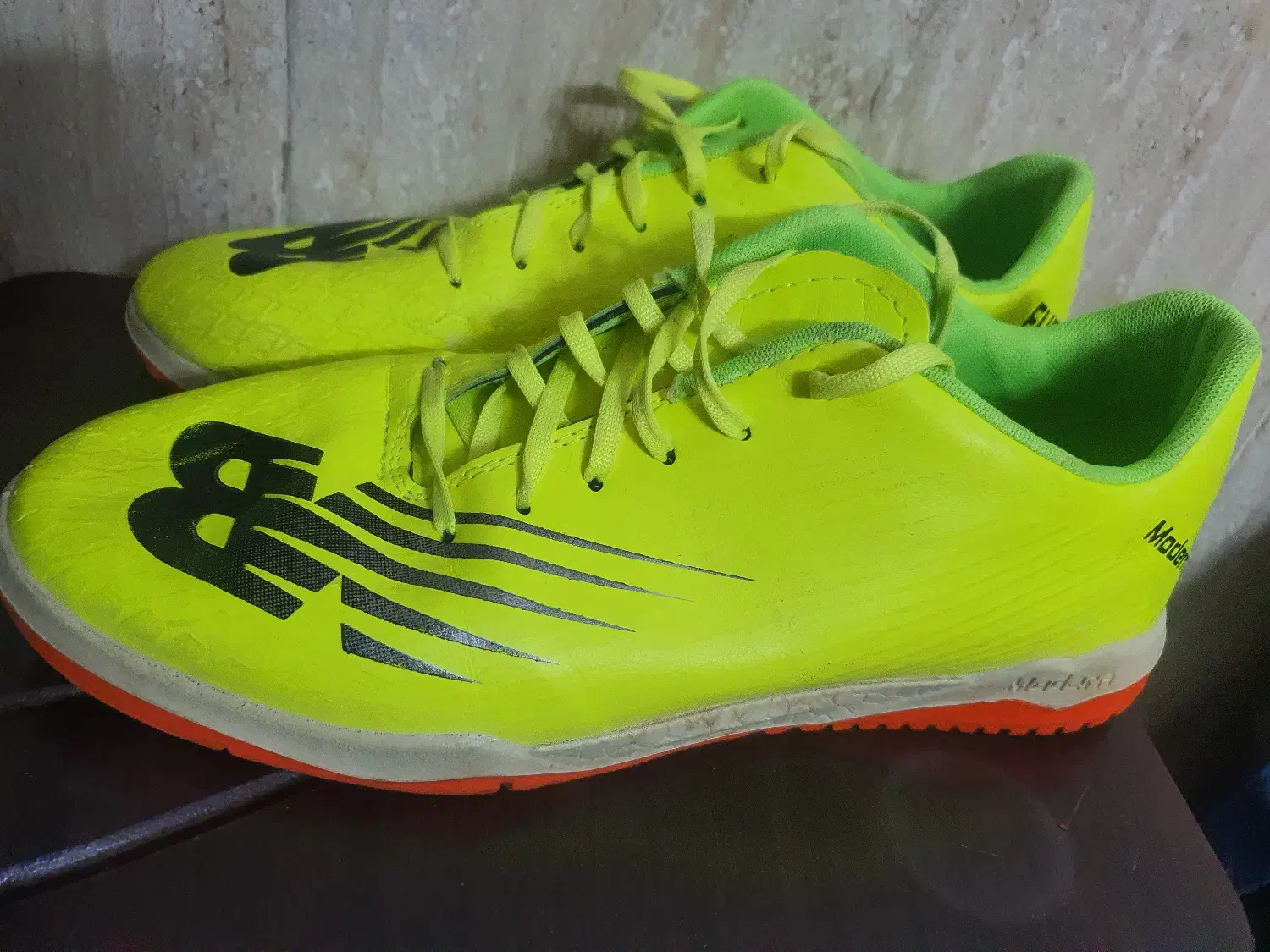 کفش ورزشی|تجهیزات ورزشی|اسلامیه, |دیوار