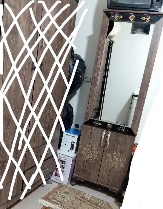 جاکفشی|جاکفشی، کمد، دراور|قم, باجک دو|دیوار