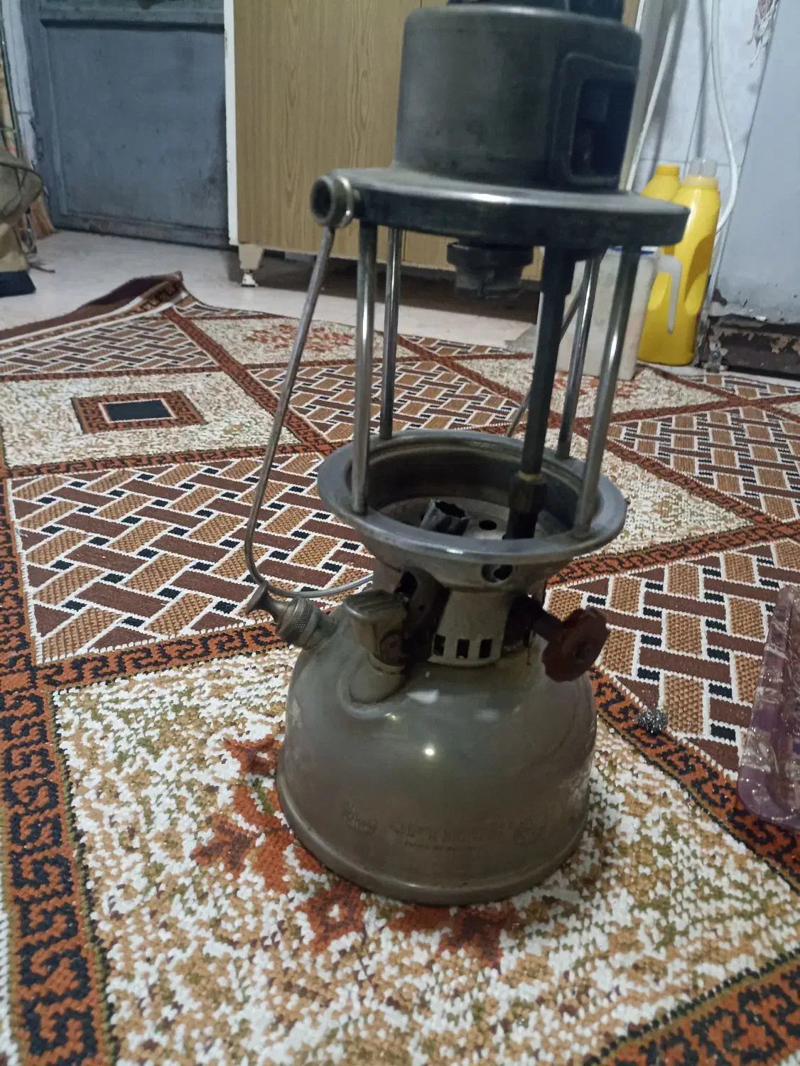 چراغ نفتی پریموس سوئدی|کلکسیون اشیاء عتیقه|گرگان, |دیوار