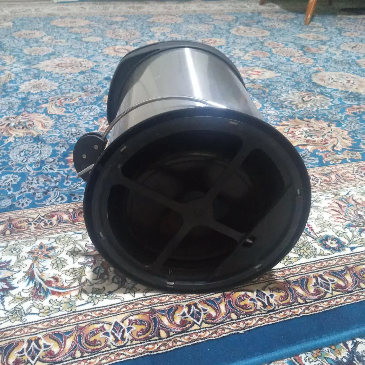 سطل آشغال پِدالی|لوازم نظافت|تهران, کیانشهر|دیوار