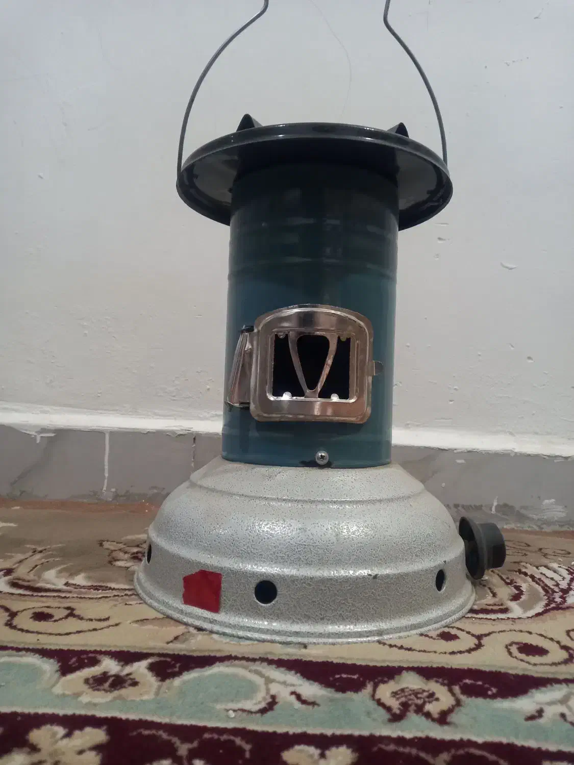 چراغ علاءالدین گازسوز|بخاری، هیتر، شومینه|تربت‌حیدریه, باغ سلطانی|دیوار