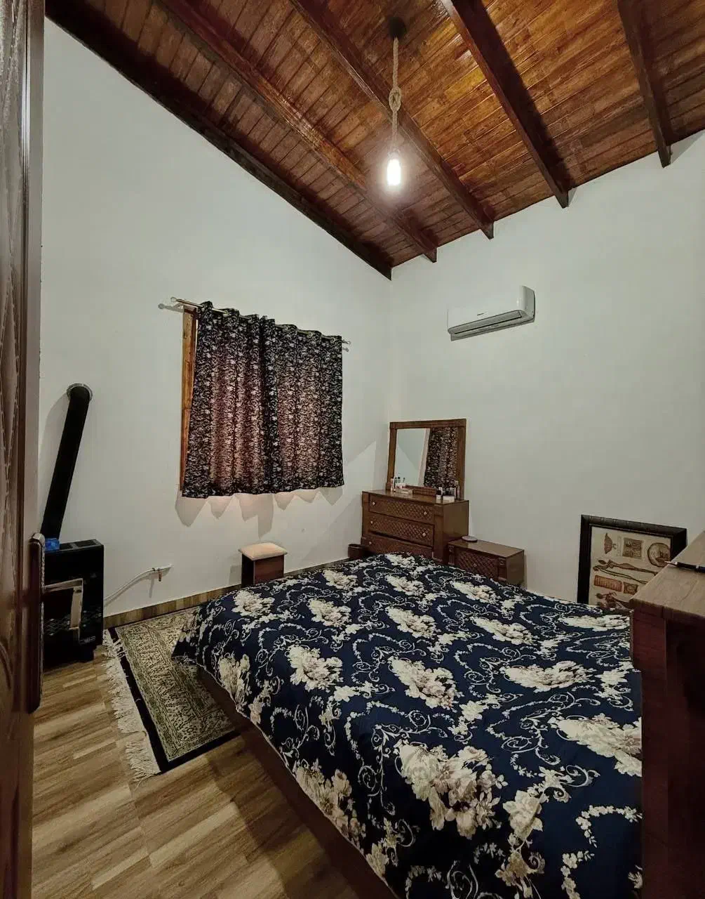 ویلاباغ نیم پیلوت جنگلی شهرکی ورازده علیاسندتکبرگ|فروش خانه و ویلا|چمستان, |دیوار