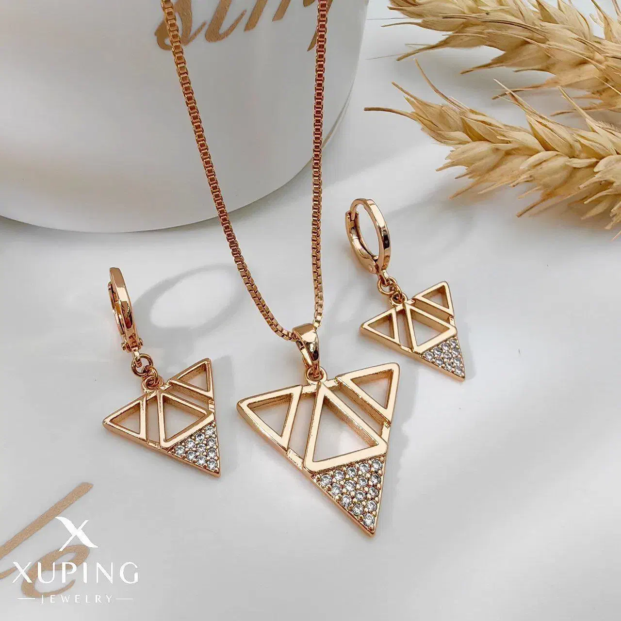 نیمست مثلثی مارک ژوپینگ ابکاری طلا|بدلیجات|تهران, طیب|دیوار