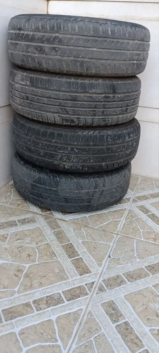 رادیات پژو و رینگ و لاستیک|قطعات یدکی و لوازم جانبی|خرمآباد, |دیوار