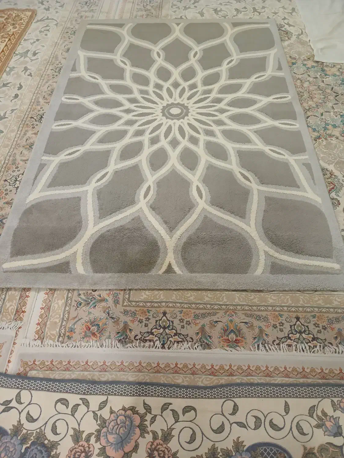 قالیچه|فرش|قم, نیروگاه|دیوار