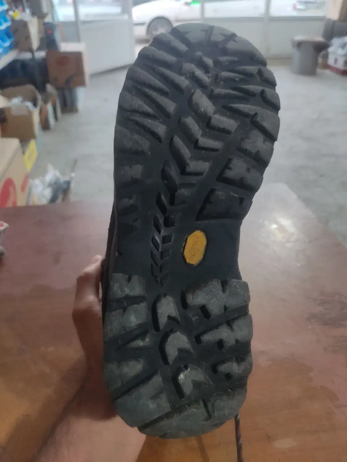 فروش پوتین کوهنوردی|کوهنوردی و کمپینگ|میانه, |دیوار