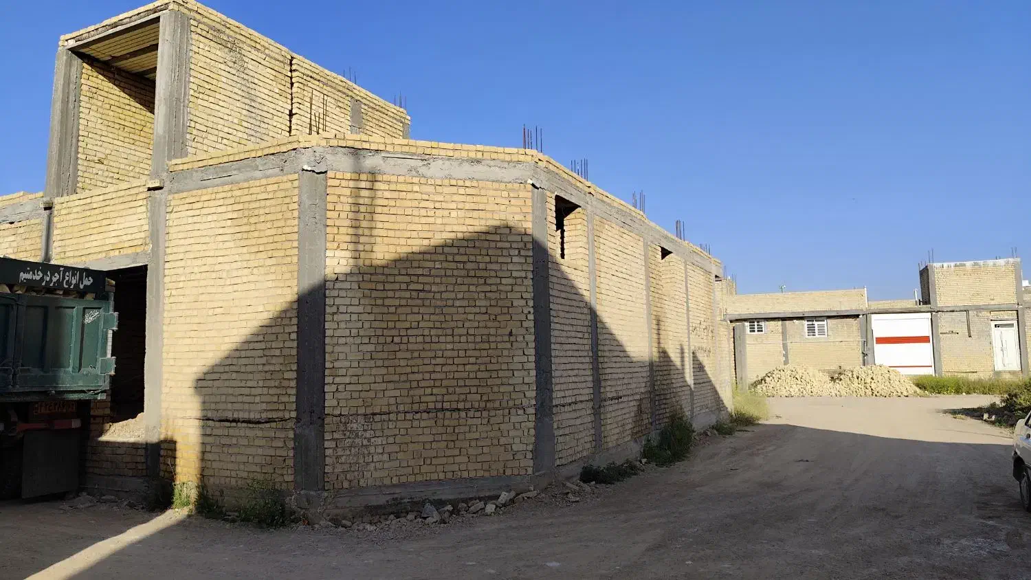 اسکلت کوشک مرودشت|فروش زمین و ملک کلنگی|مرودشت, کوشک|دیوار