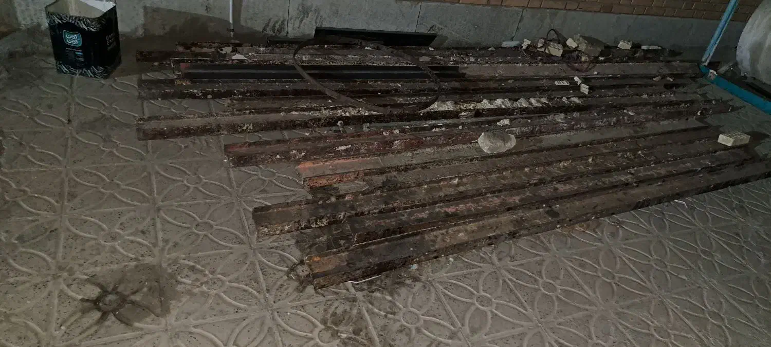 تیرآهن کارکرده ۱۰|مصالح و تجهیزات ساختمان|فسا, |دیوار