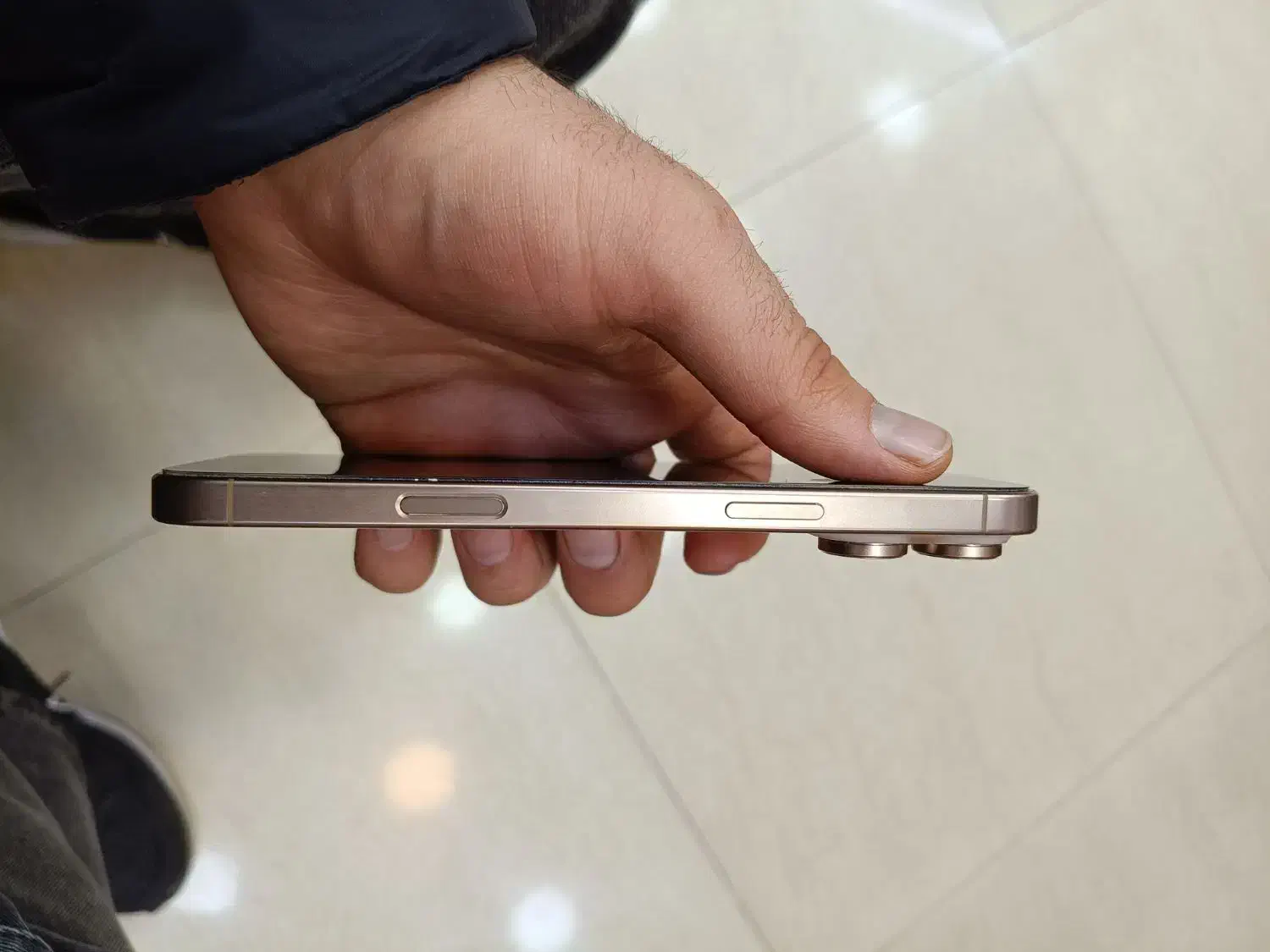 ایفن16پرومکس 256گیگ zaaباتری ۱۰۰|موبایل|شهریار, شهریار|دیوار