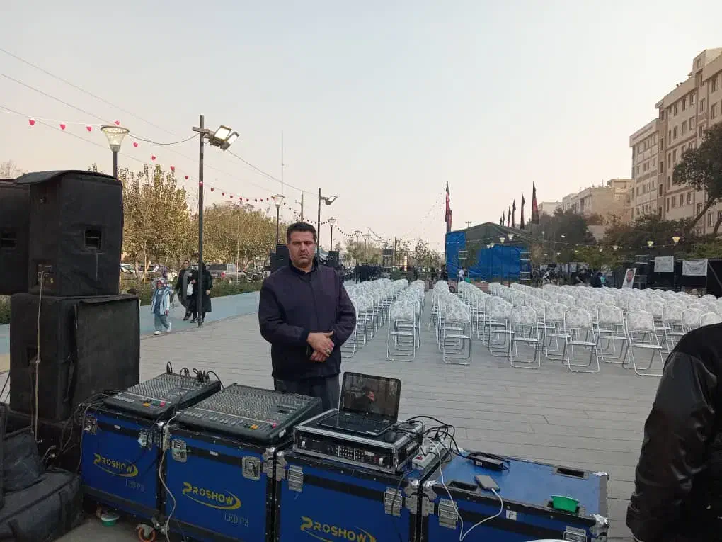 صندلی ، میز ، سیستم صوت ، اسپیس ، استیج هلندی|خدمات پذیرایی، مراسم|تهران, جلیلی|دیوار