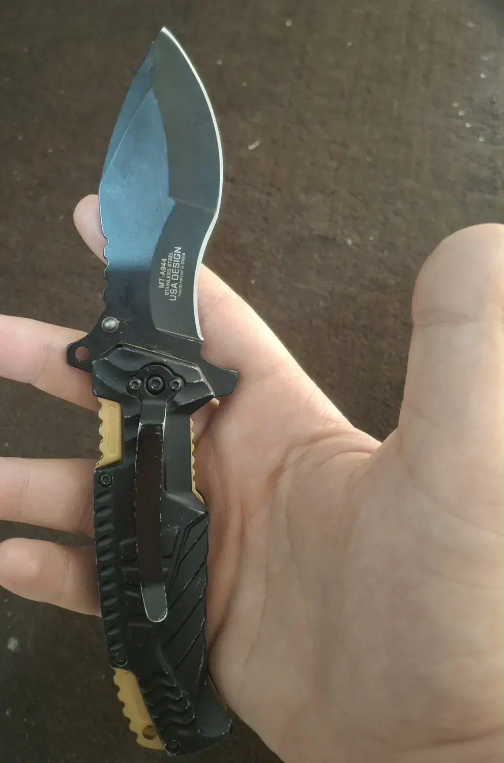 دوعدد چاقو جیبی نو معاوضه با ساعت هوشمند|کوهنوردی و کمپینگ|شیراز, پشم شیشه|دیوار