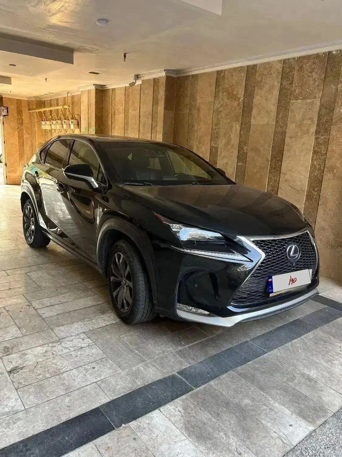 لکسوس NX 300 H 300 F مدل 2017 بیرنگ 7 کلید عمان|خودرو سواری و وانت|تهران, بروجردی|دیوار