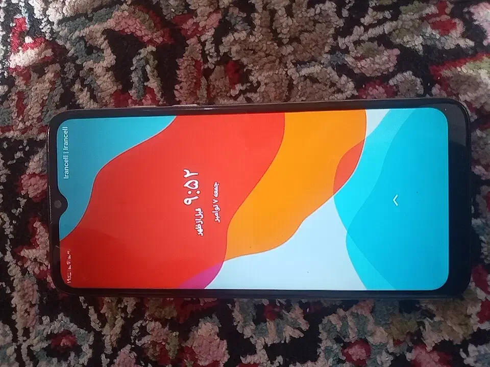 سلام گوش سالم کارتون نداره شارژ آره حافظ ۳۲ رم ۳|موبایل|بم, |دیوار