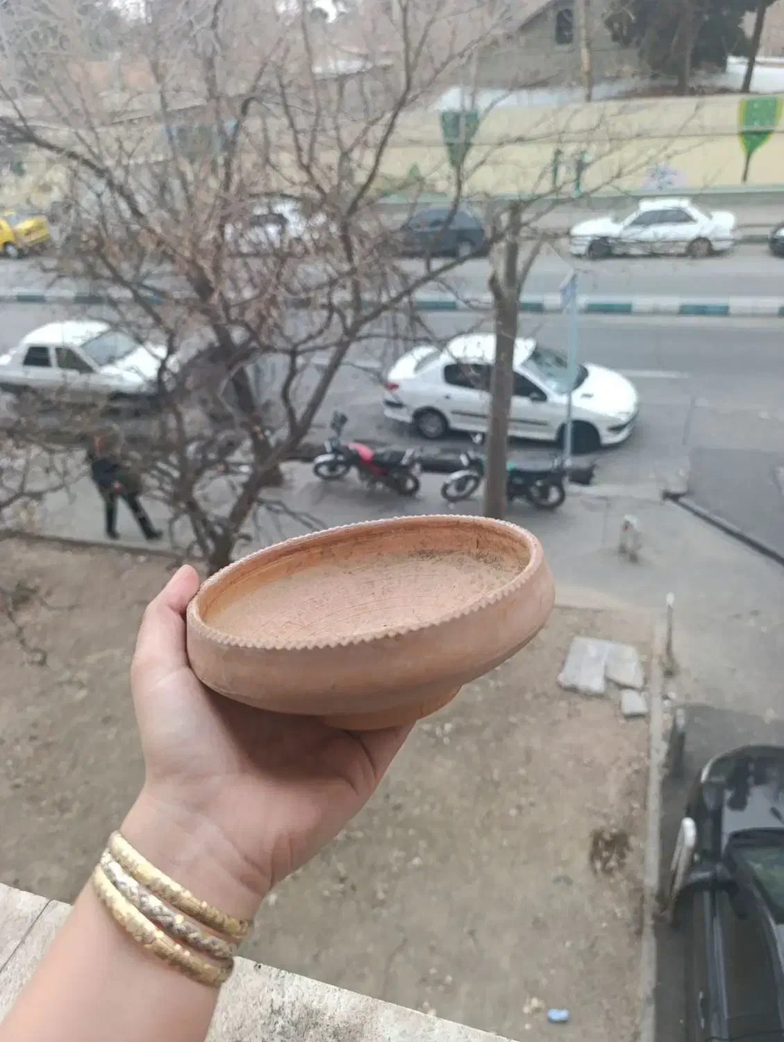 کاسه سفالی سبزه عید|صنایع دستی و سایر لوازم تزئینی|تهران, امام زاده عبدالله|دیوار