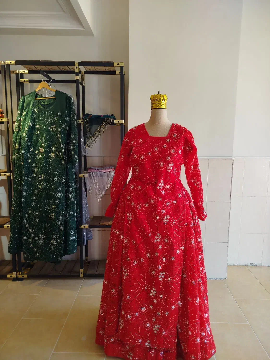 اجاره لباس محلی ،فروش|لباس|صدرا-فارس, فاز ۱|دیوار