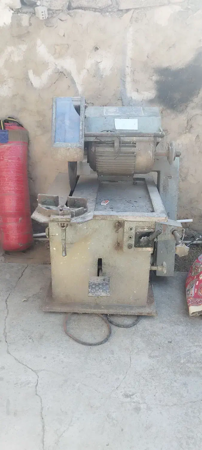 فروشی اره اتشی|ماشین‌آلات صنعتی|چرام, |دیوار