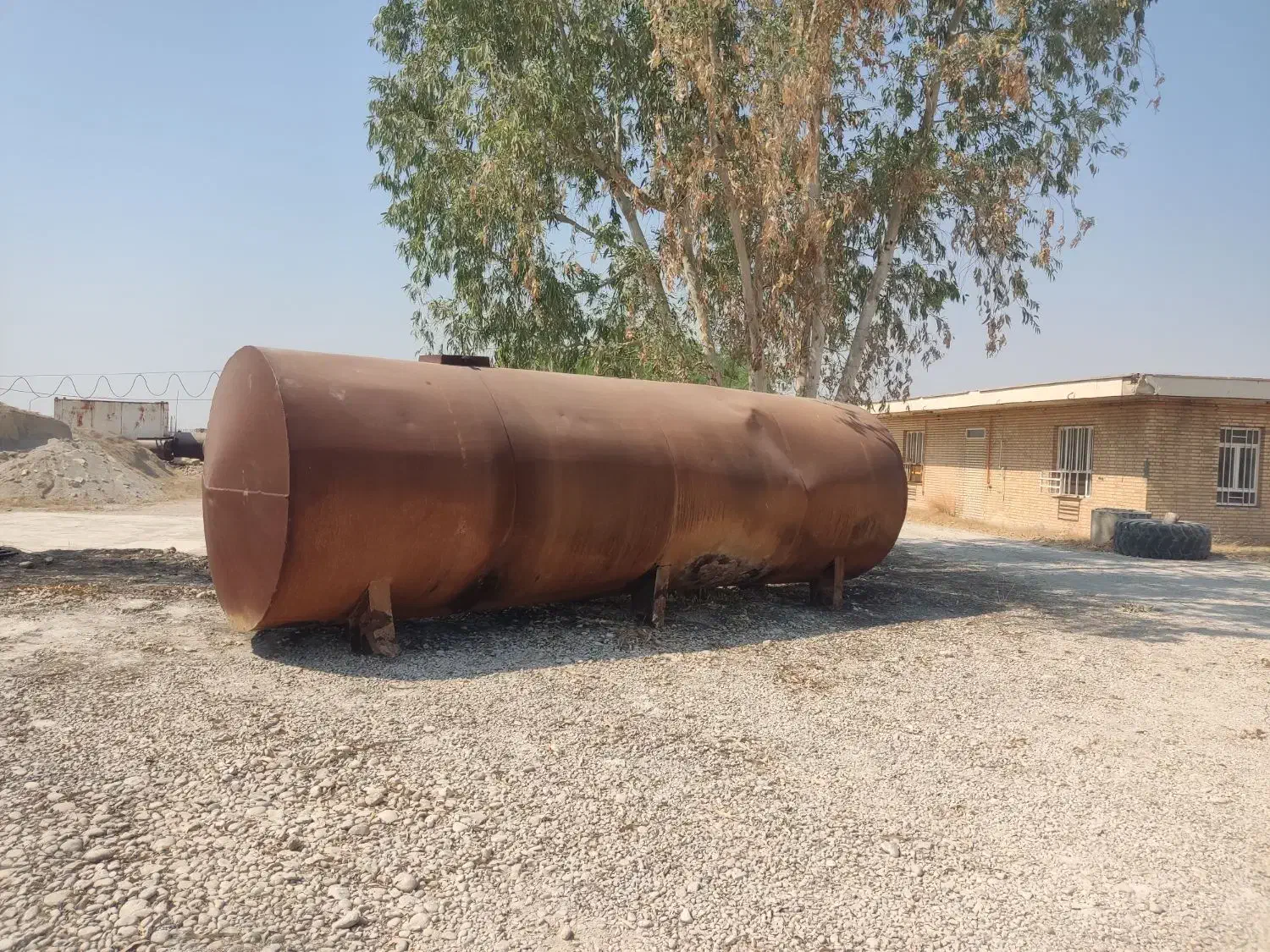 مخزن 20 هزار لیتری|ماشین‌آلات صنعتی|رامهرمز, |دیوار