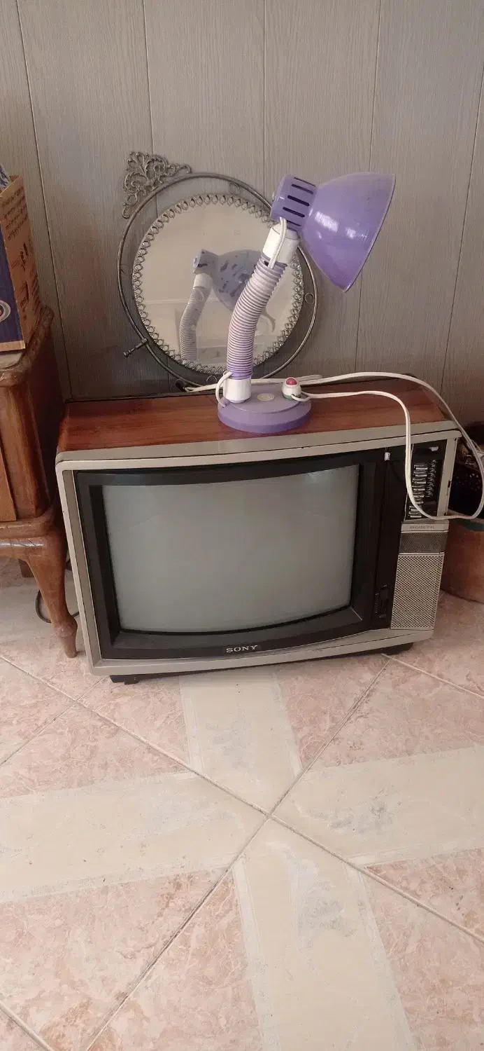 تلوزیون چوبی قدیمی|تلویزیون و پروژکتور|تهران, تهرانسر مرکزی|دیوار