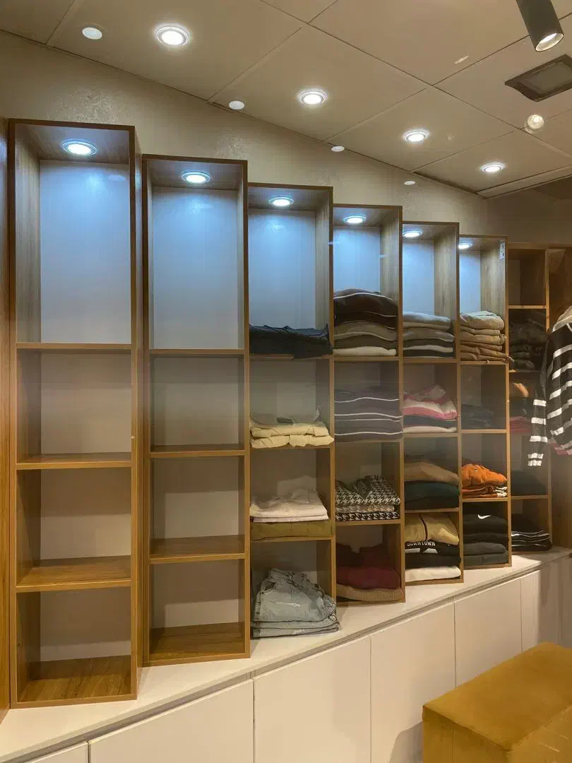 اجاره مغازه مرکز شهر جنب پاساژ آزادی|اجارهٔ مغازه و غرفه|بوشهر, |دیوار