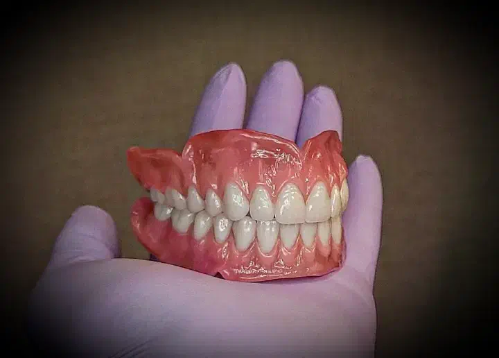 تخفیفات ۴۰ درصدی بلک فرایدی خدمات دندانسازی|خدمات آرایشگری و زیبایی|دهدشت, |دیوار