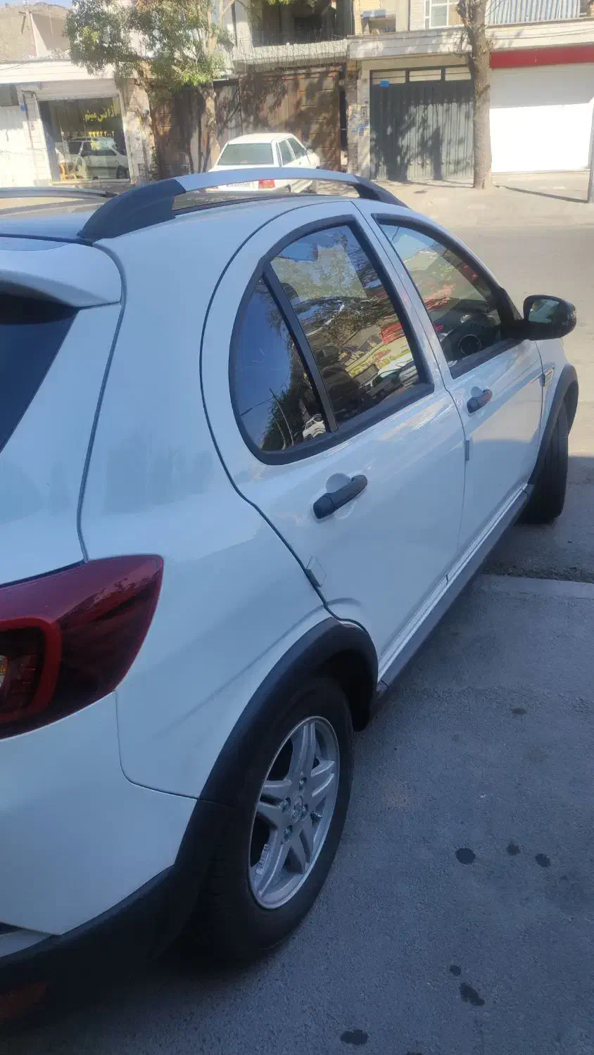 اطلس 1403|خودرو سواری و وانت|قزوین, |دیوار