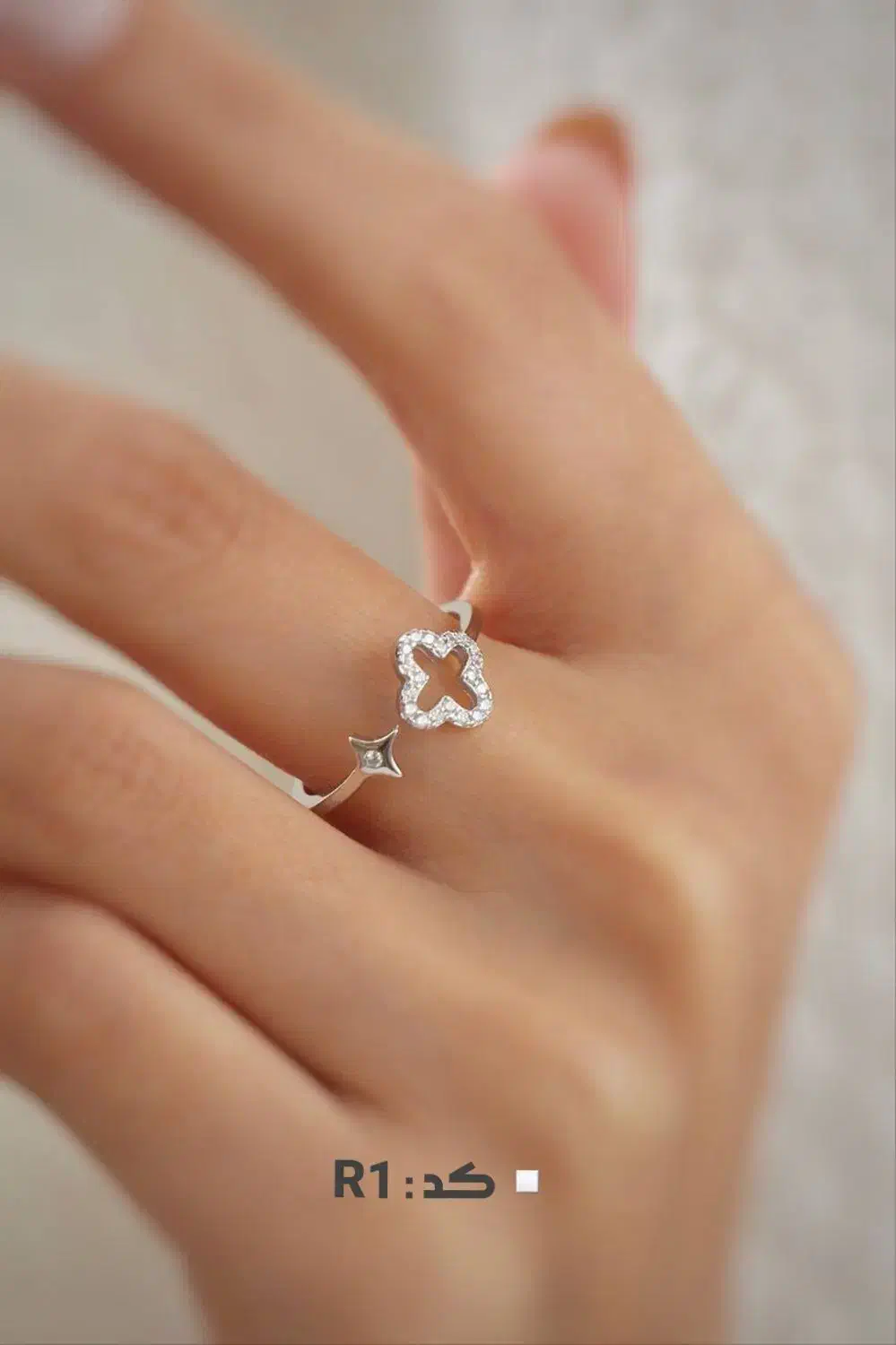 انگشتر نقره ونکلیف|جواهرات|لاهیجان, انقلاب|دیوار