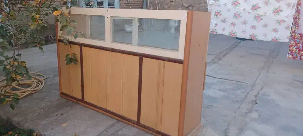 میز پیشخوان|دفتر کار|خوی, |دیوار