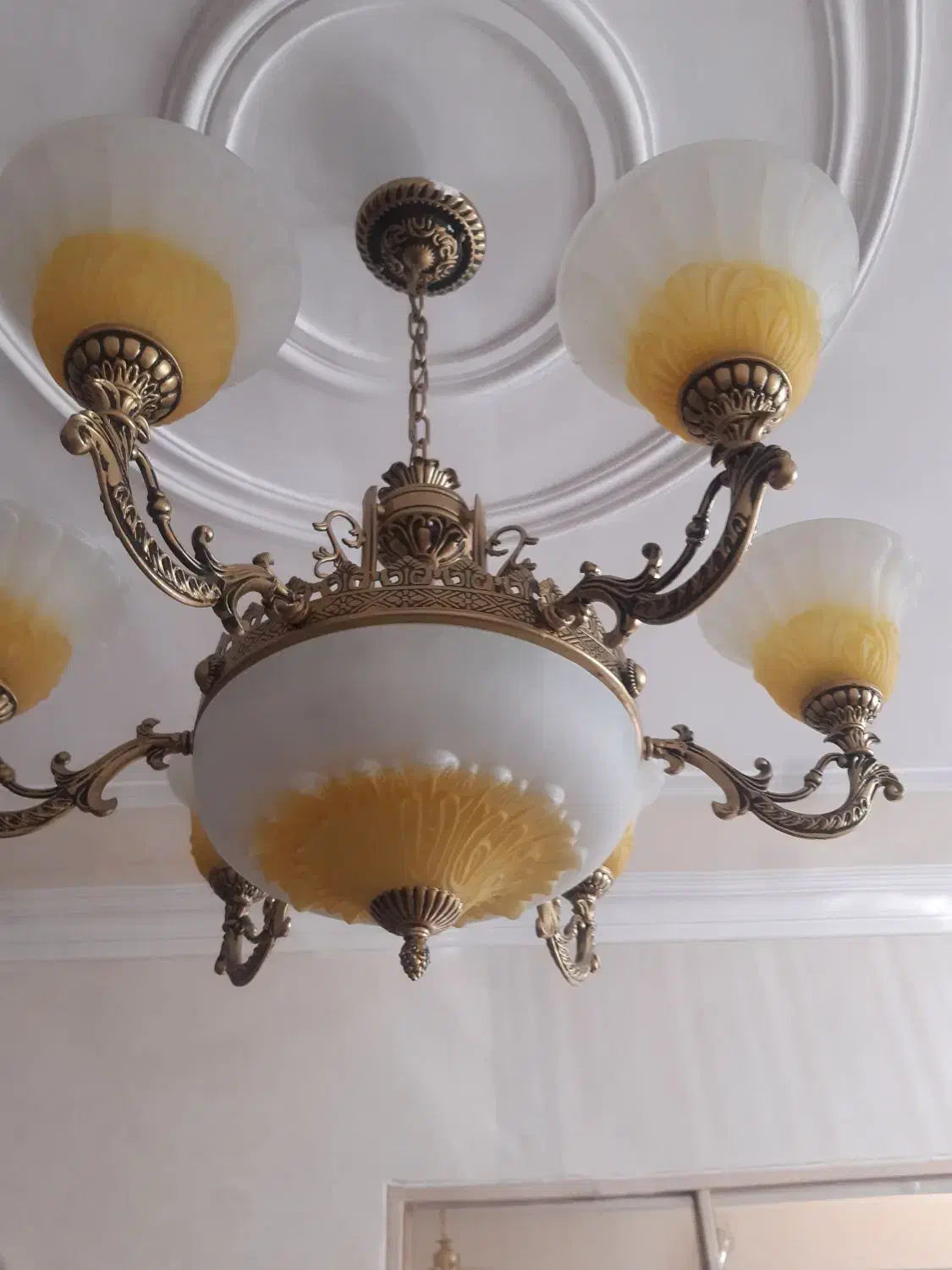 لوستر آنتیک کاسه ای|لوستر و چراغ آویز|بروجرد, |دیوار