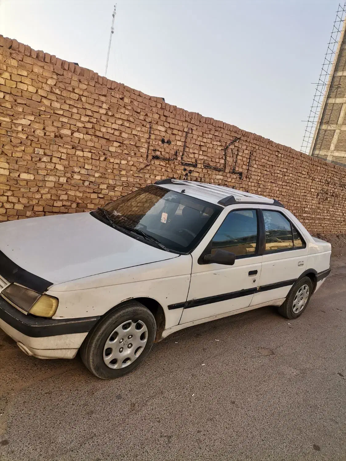 آردی سفید مدل 84|خودرو سواری و وانت|یزد, |دیوار