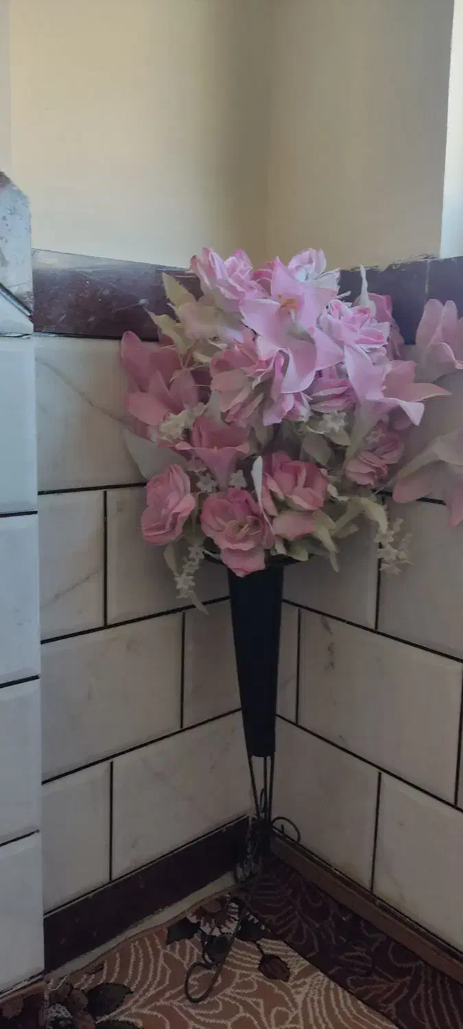 گل وگلدون|گل مصنوعی|همدان, |دیوار