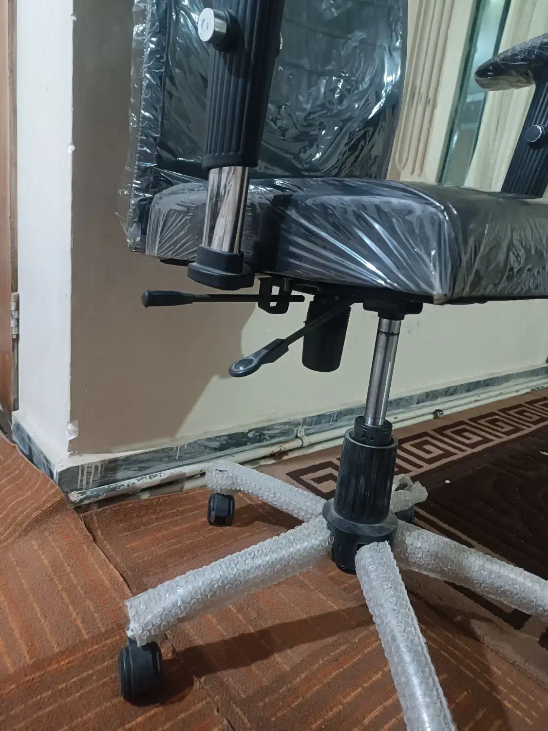 صندلی اداری نو نو|دفتر کار|ماهدشت, |دیوار