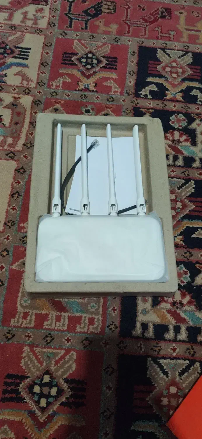 روتر وای فای ( شیائومی )|مودم و تجهیزات شبکه|تهران, اکباتان|دیوار