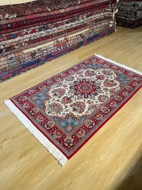 ذرع نیم بافت قم نو اکبند|فرش|تهران, سلسبیل شمالی|دیوار