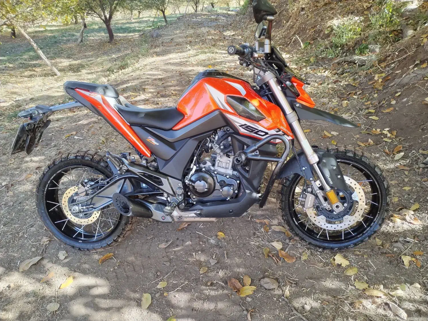 ماتور زونتس ۲۵۰z2۱۵۰ خودمون هست چهار سوپاپ|موتورسیکلت|مهاباد (آذربایجان غربی), |دیوار