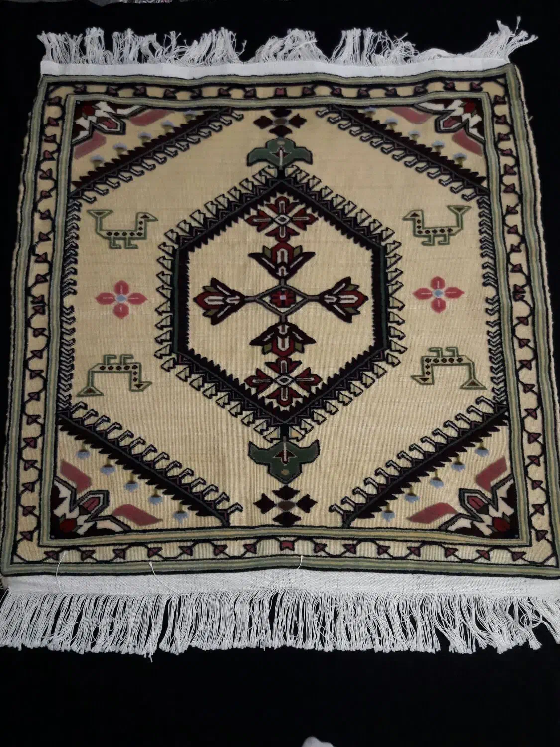 فرش و گلیم|فرش|ایلام, |دیوار