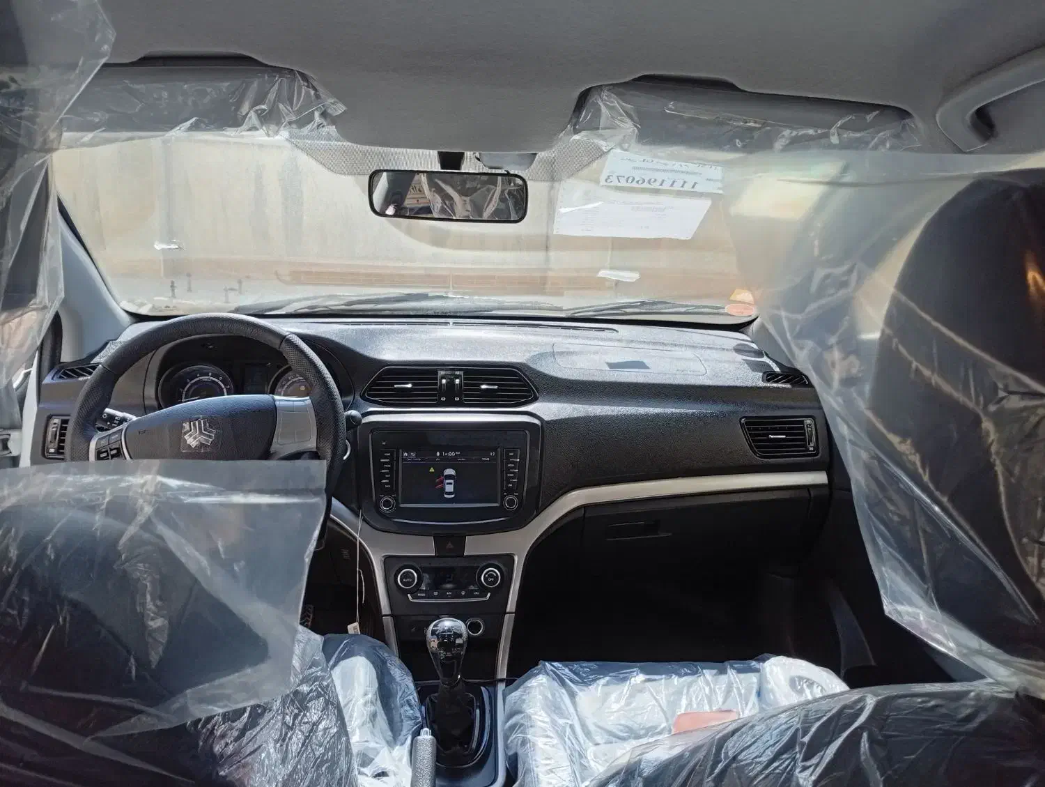 ماشین مدل 1404میباشد برج04/6/29|خودرو سواری و وانت|بندرعباس, |دیوار