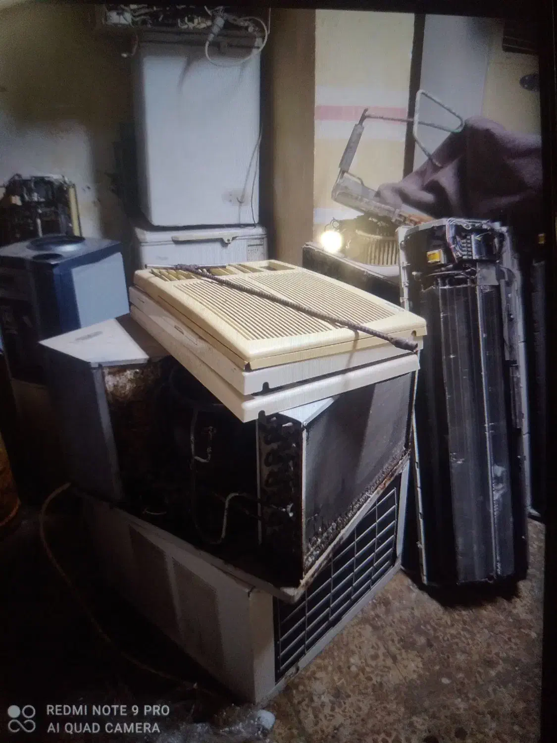 خرید خریدار کولر اسپلیت پنجره ای سالم و سوخته|کولر گازی و فن‌کوئل|بندرعباس, |دیوار